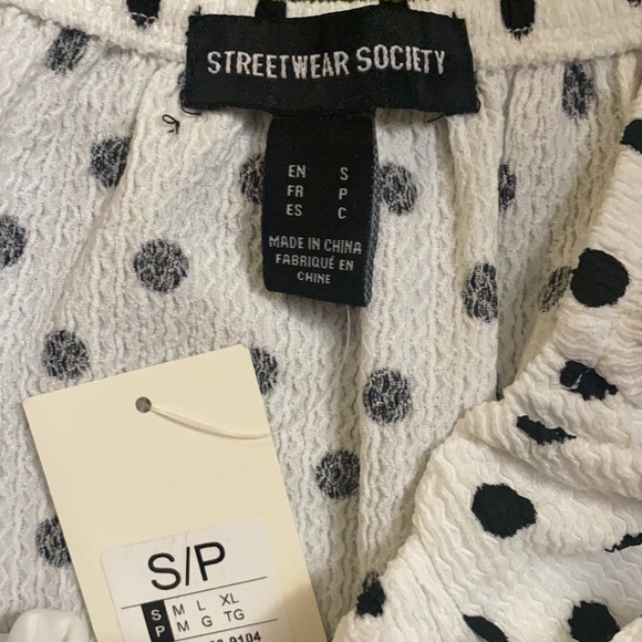STREETWEAR SOCIETY White and Black Polka Dot Short Romper NWT - Picture 5 of 8